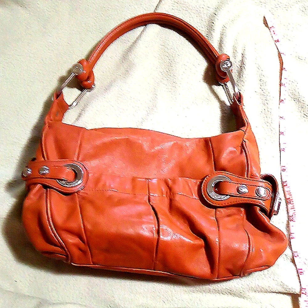Soft supple tan leather Makowski handbag from smoke free, pet free home!